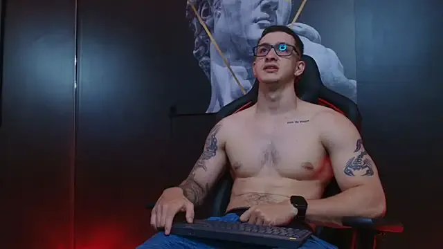 Freechat JacksonOlsenn on StripChat