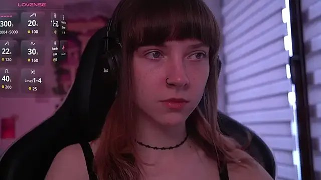 Freechat juliapie on StripChat