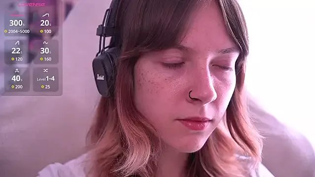 Freechat juliapie on StripChat