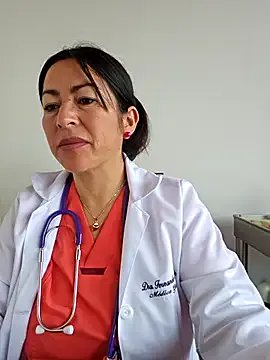 Freechat JustSamantha_ on StripChat