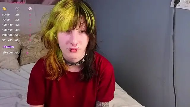 Freechat KandraCruser on StripChat