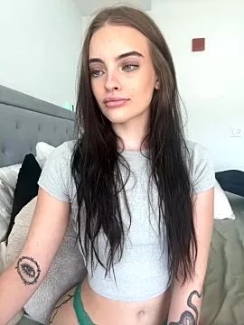 Freechat KarissaChantelle on StripChat