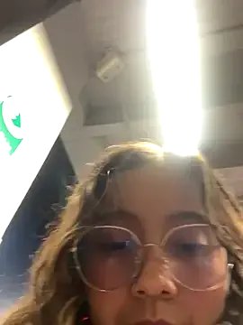 Freechat Kay_LustyWife on StripChat