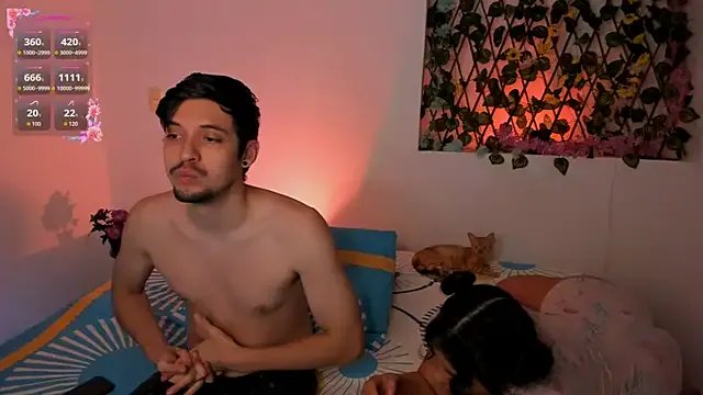 Freechat kylietimothee on StripChat