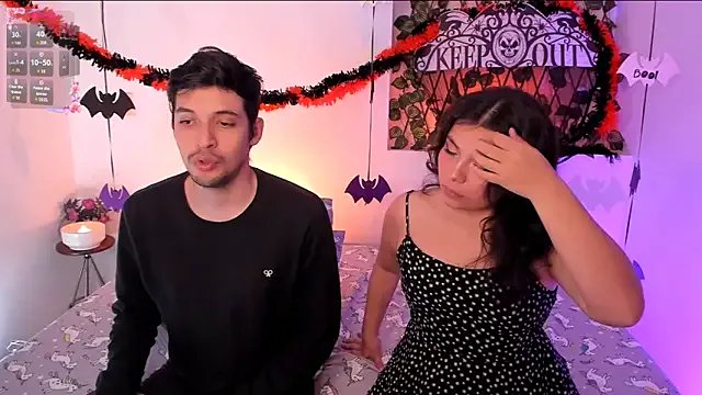 Freechat kylietimothee on StripChat