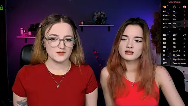 Freechat liana_kisses on StripChat