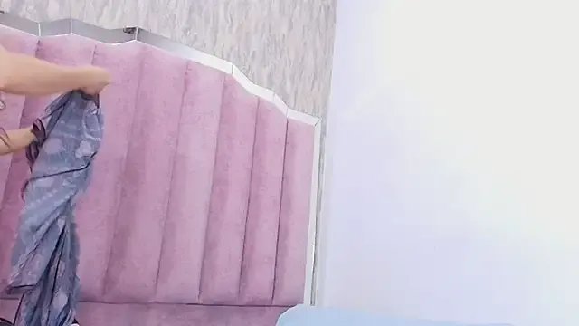 lilylovely_ on StripChat 