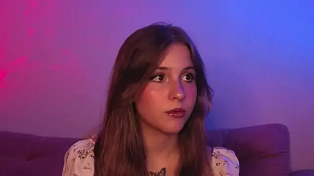 Freechat LoveSeekins on StripChat