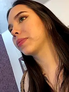 Freechat LunaCandy_ on StripChat