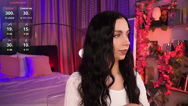 Freechat LunaNight on StripChat