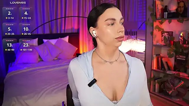 Freechat LunaNight on StripChat