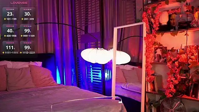 Freechat LunaNight on StripChat