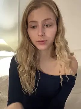 Freechat LunaRase on StripChat