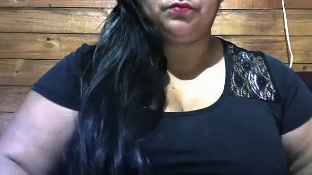 MARRENTINHA34 on StripChat 