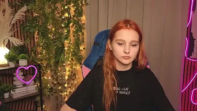 Freechat MarthaMack on StripChat