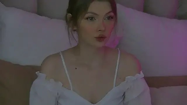 miamunn on StripChat 