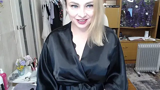 Freechat Mika_Passion on StripChat