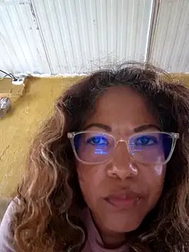 Freechat mila38 on StripChat