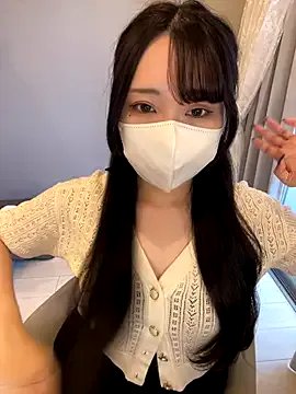 Freechat mina_0207 on StripChat