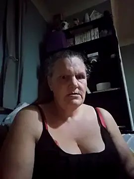 Freechat MissQueenBeex on StripChat