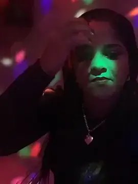 Freechat NatashaAzura on StripChat