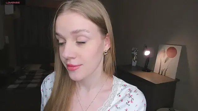 Freechat OdellaFrake on StripChat