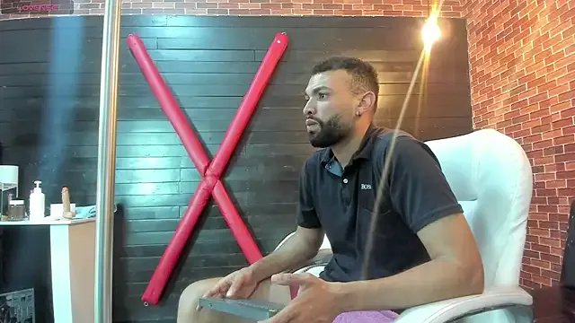 Freechat onlymen2025 on StripChat