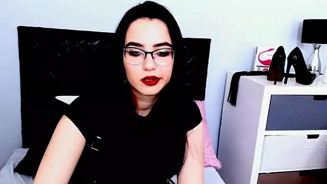 PollyBeauty on StripChat 