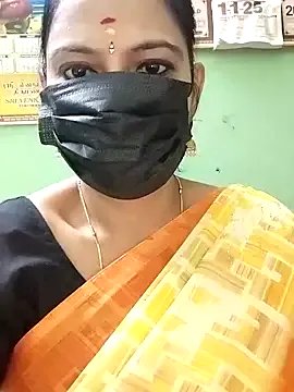 Queen-Neha on StripChat 