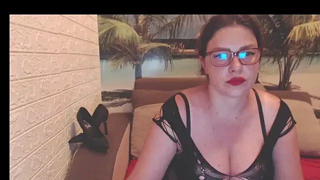 Queen__Natasha on StripChat 