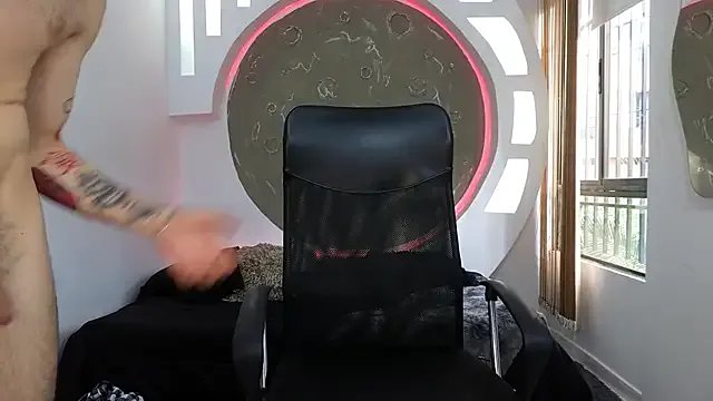 Freechat Rafael_Mendezz on StripChat