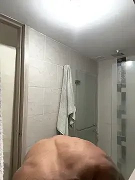 Freechat sendfer on StripChat