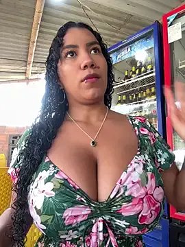 Freechat serena_willow on StripChat