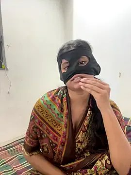 Freechat sexy-riya43 on StripChat