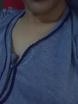 Freechat SexyJourney on StripChat