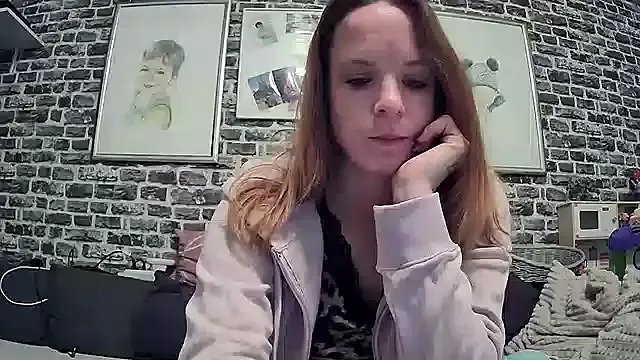 Freechat SexyMilf_37 on StripChat