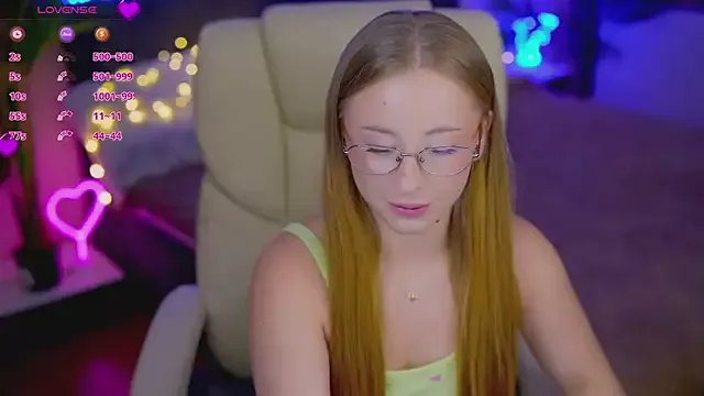 Private SilverrMoon on StripChat