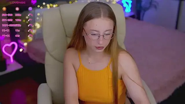 Private SilverrMoon on StripChat