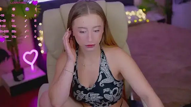 Private SilverrMoon on StripChat