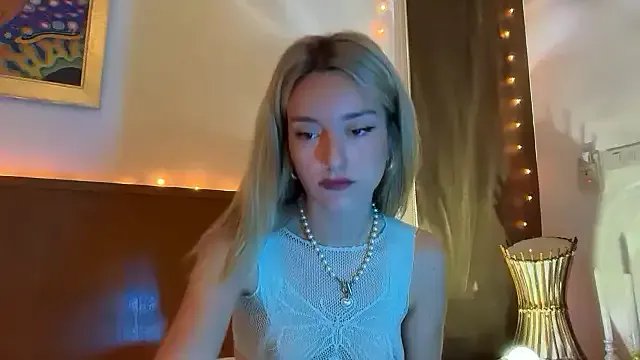 Private SirenaBelle on StripChat