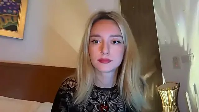 Private SirenaBelle on StripChat