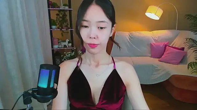 Freechat SoulHarmoonyy on StripChat