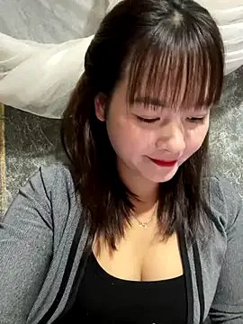 Freechat Star_fruit on StripChat