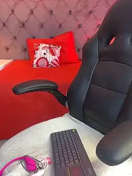 Freechat Sussan__ on StripChat