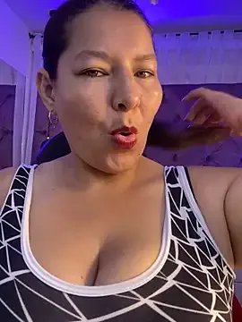 Freechat Sussan__ on StripChat