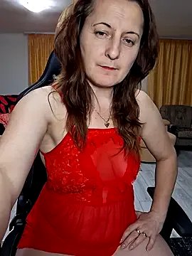 Freechat Sweet-milf- on StripChat