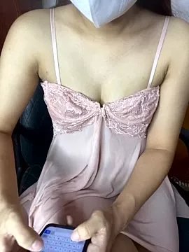 Freechat SweetGirl2k2 on StripChat