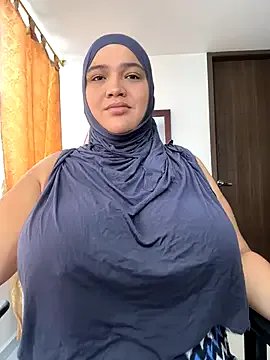 Freechat sweetmuslim01 on StripChat