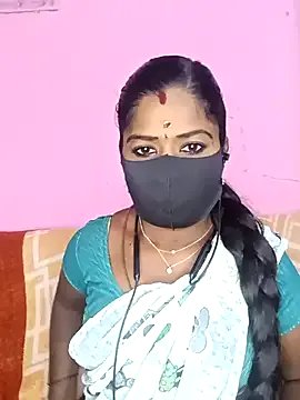 Freechat tamilammukuttyy on StripChat