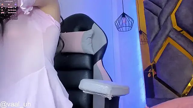 Freechat Valuh_Blake on StripChat